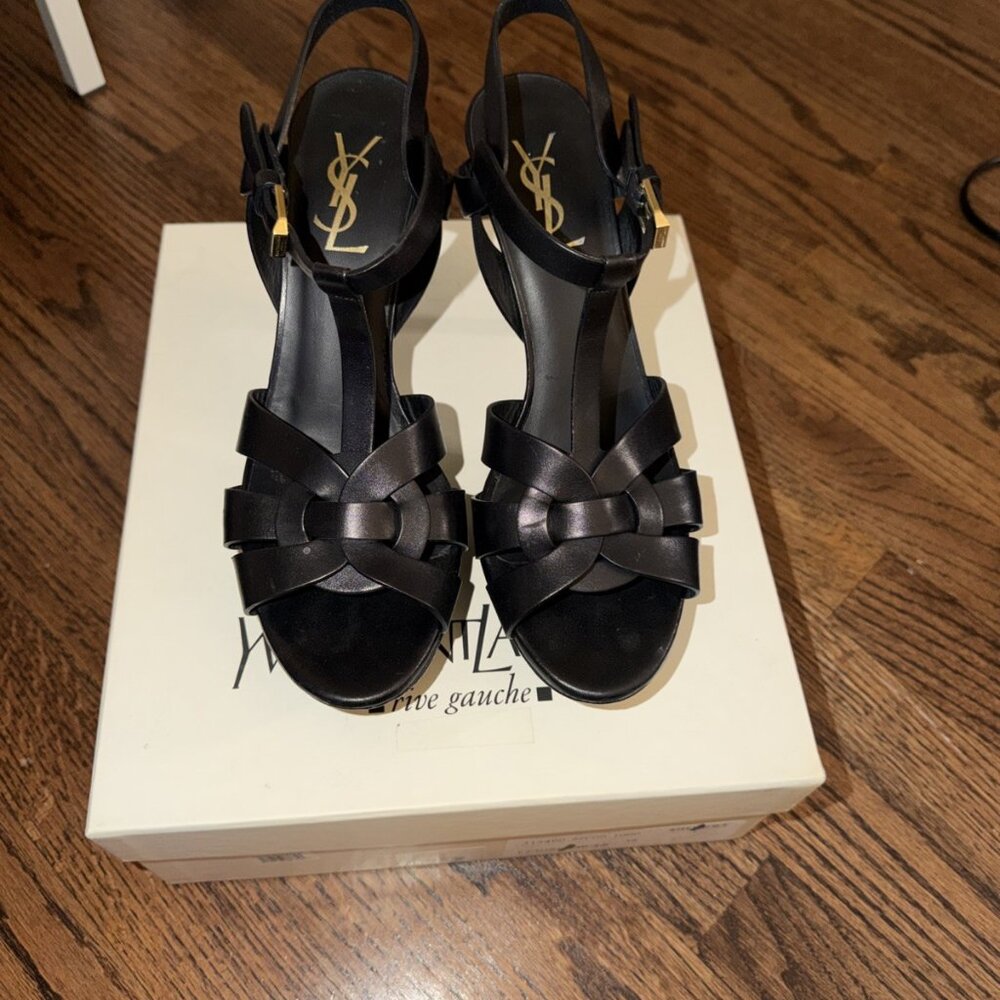 Women’s Yves Saint Laurent Tribute Heels